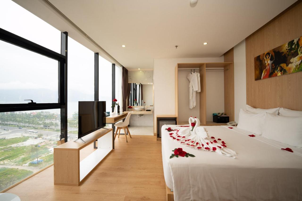 Kova Diamond Hotel ダナン市 エクステリア 写真