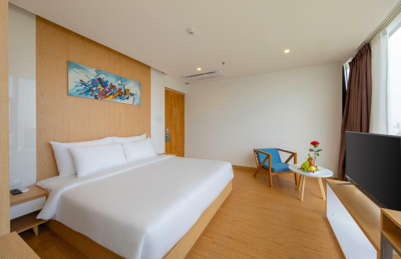 Kova Diamond Hotel ダナン市 エクステリア 写真