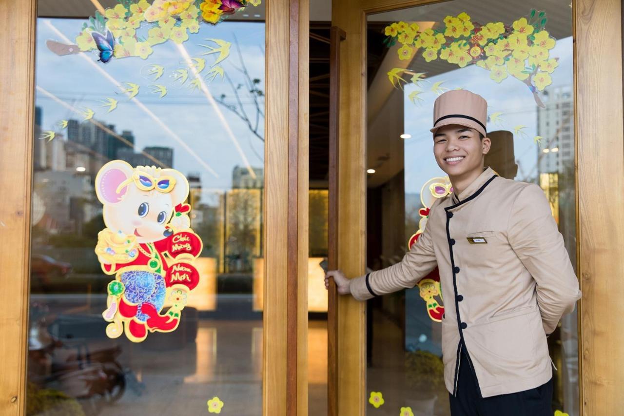 Kova Diamond Hotel ダナン市 エクステリア 写真